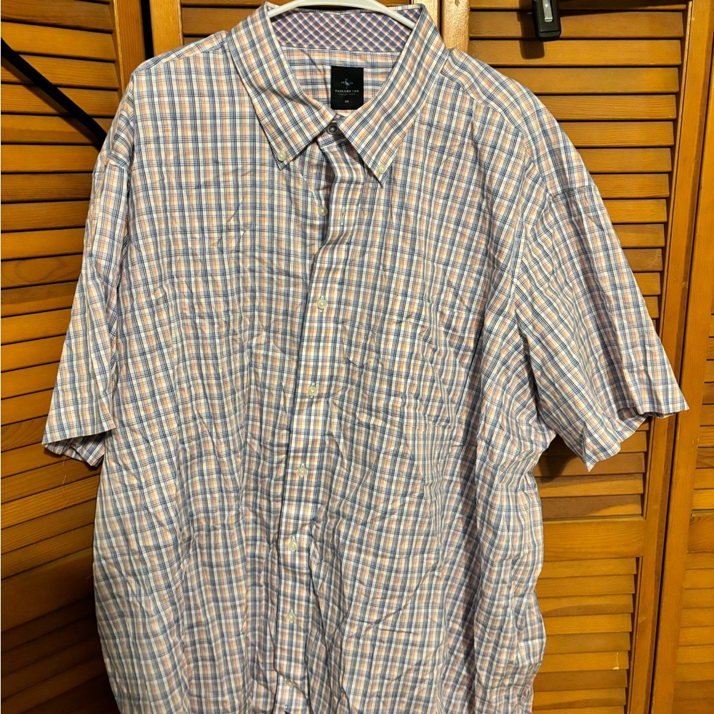 Tailorbyrd 3x men button down shirt. Short sleeve